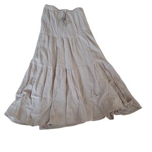 Elegant Cream Maxi Skirt Fashion Nova Size Small